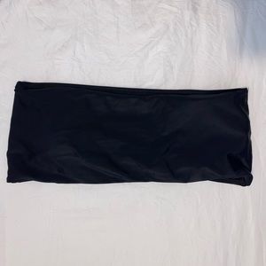 black strapless bikini top